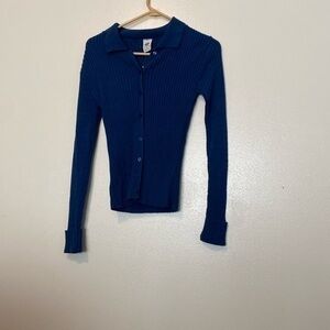 Ellemenno blue full button down cotton made in USA collard cuff sleeve sweater M